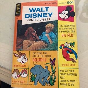Disney Comics Digest Yellow & Red Cover Featuring Classic Characters
